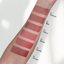 BUZËKUQ PURE SATIN NR.06 – VIVIAN